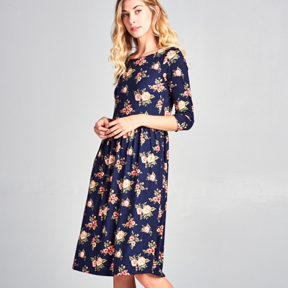 LAST ONE! 3/4 Sleeve Knit Dress - Picture 2 of 5